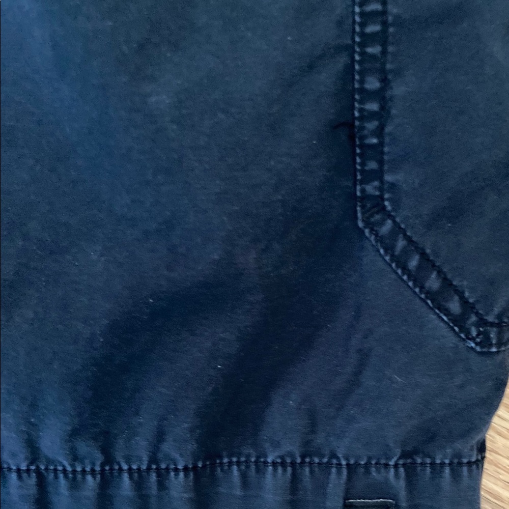 Nike Cargo Shorts With Draw String Size Medium - image 5